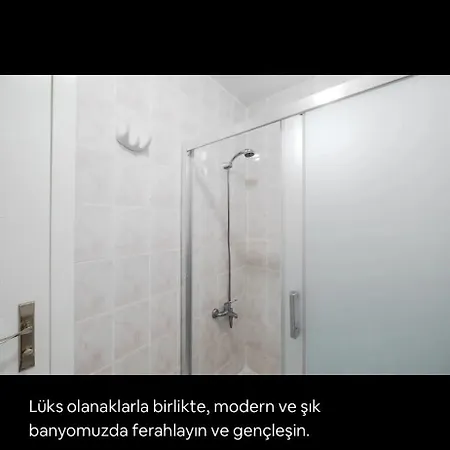 Grilla Teras Βίλα Βουρλά