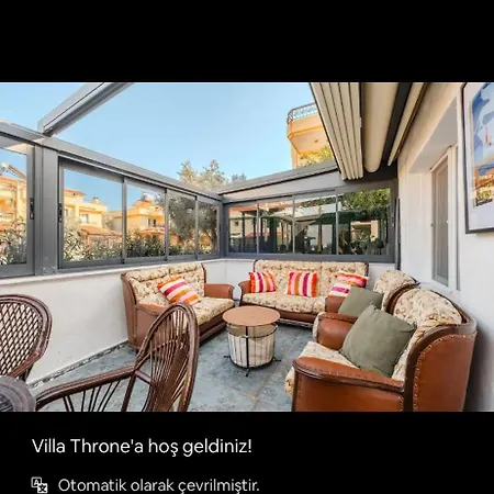 Grilla Teras Villa